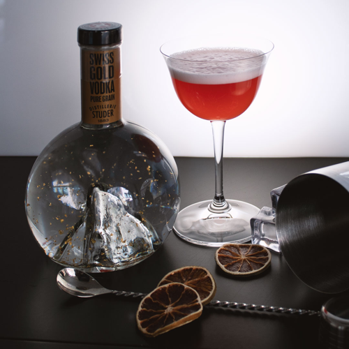 Acheter Swiss Gold Vodka avec des paillettes d'or 24 carats (70cl) | Kitchencorner