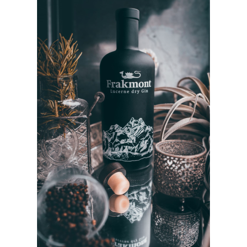 Frakmont Acheter Lucerne dry Gin (70cl) en ligne | Kitchencorner